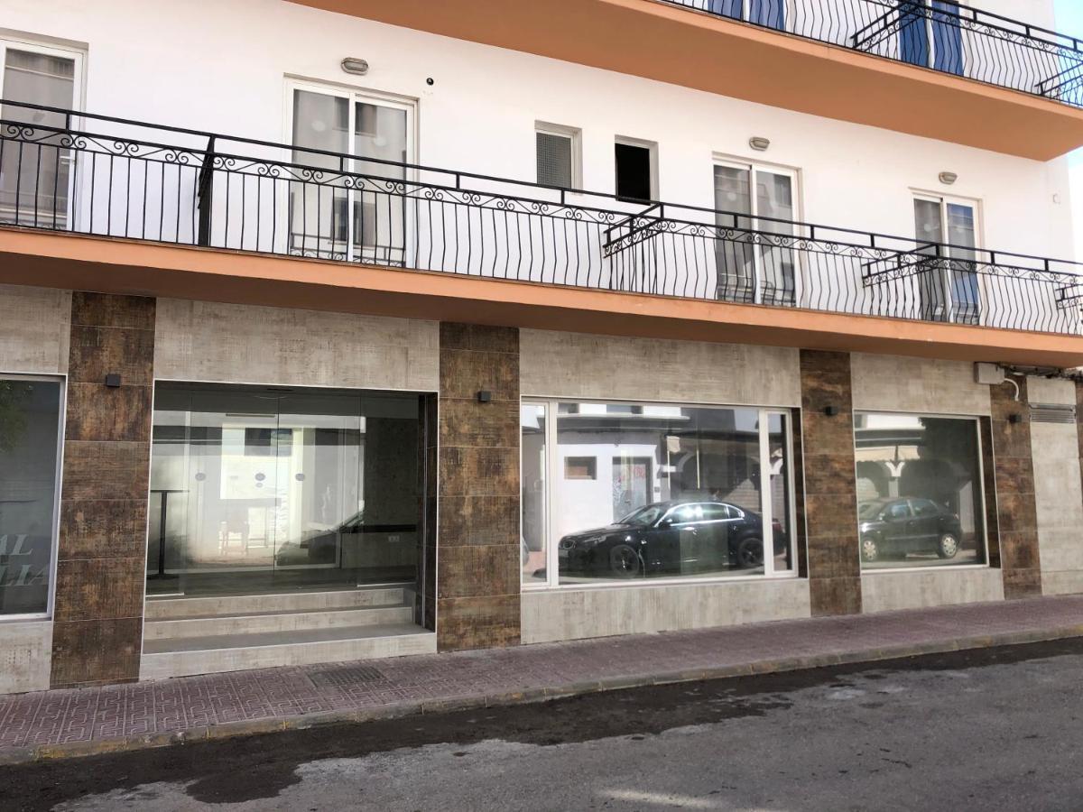 Hostal Rosalia San Antonio  Bagian luar foto