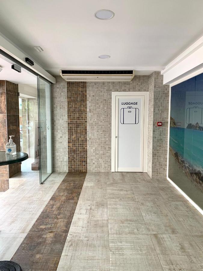 Hostal Rosalia San Antonio  Bagian luar foto
