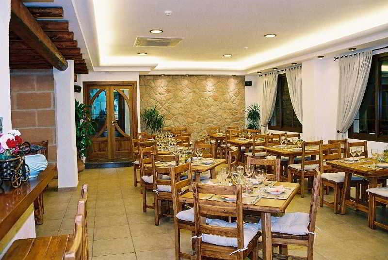 Hostal Rosalia San Antonio  Bagian luar foto