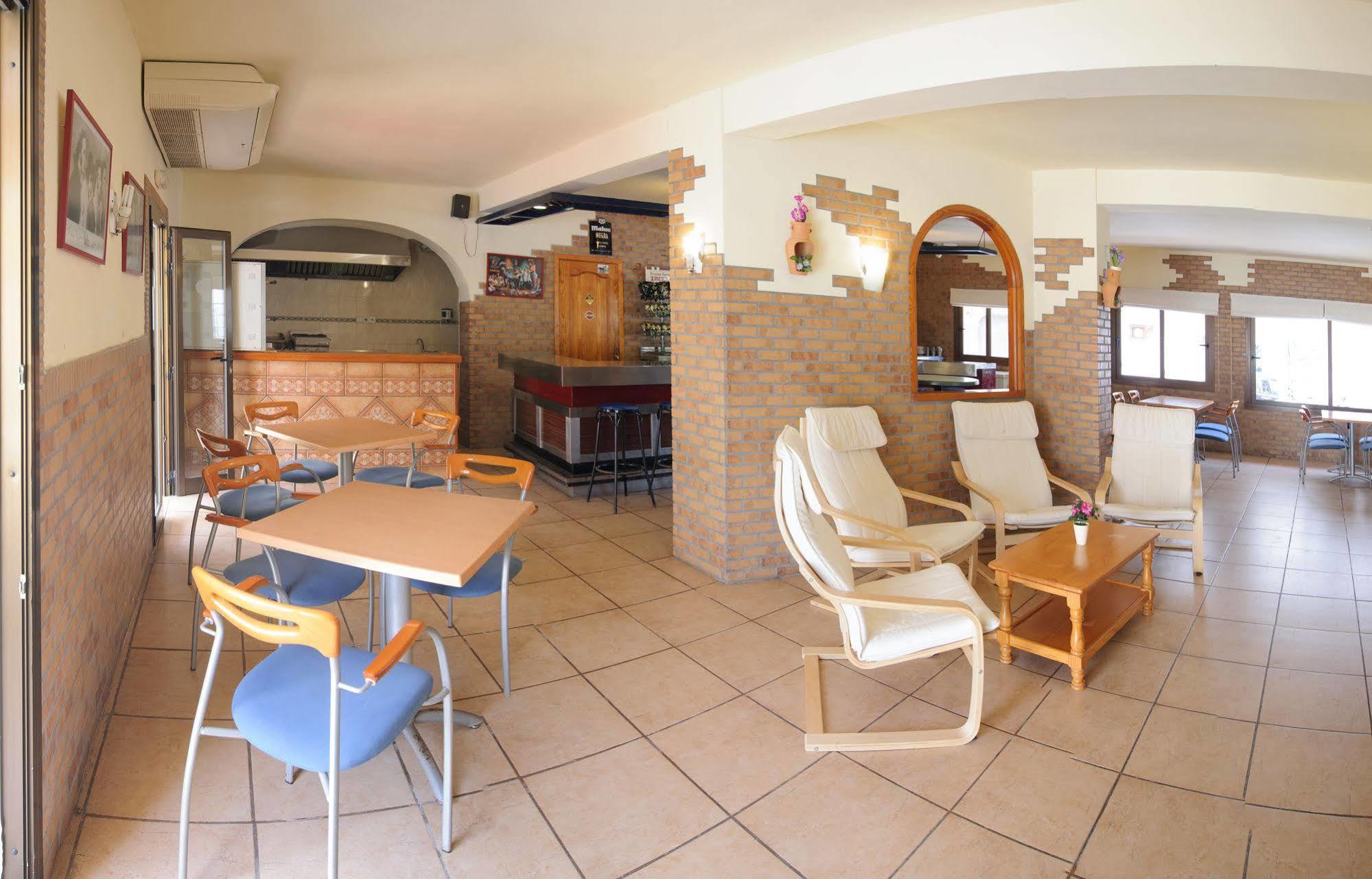 Hostal Rosalia San Antonio  Bagian luar foto