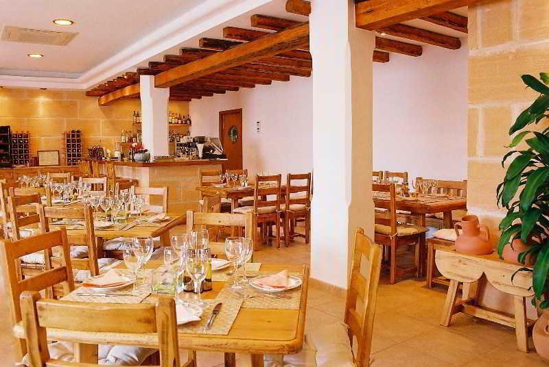Hostal Rosalia San Antonio  Bagian luar foto